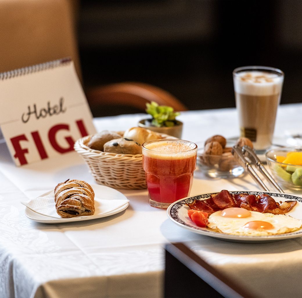 Frühstück in Bozen im Figl